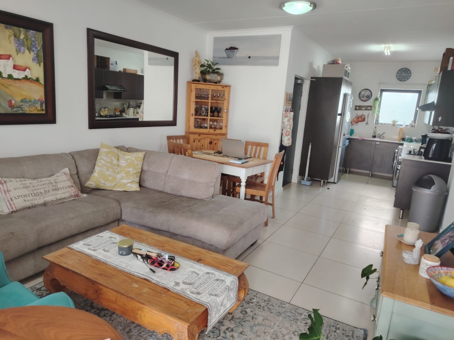 To Let 3 Bedroom Property for Rent in De Velde Western Cape